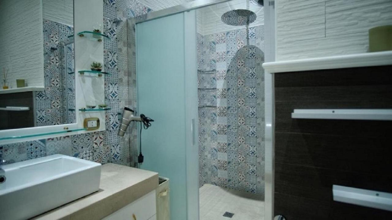 La Casa Di Angi Apartment Лече Екстериор снимка